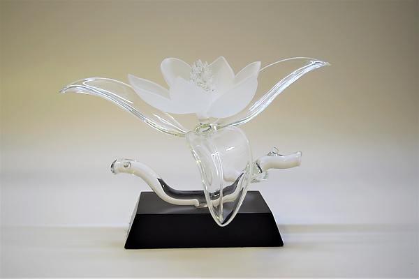 Magnolia by Hung Nguyen (Art Glass Sculpture) | Artful Home Magnolia by Hung Nguyen (Art Glass Sculpture) | Artful Home