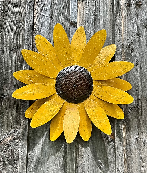 Yellow Sunflower by Ben Gatski and Kate Gatski (Metal Wall Sculpture