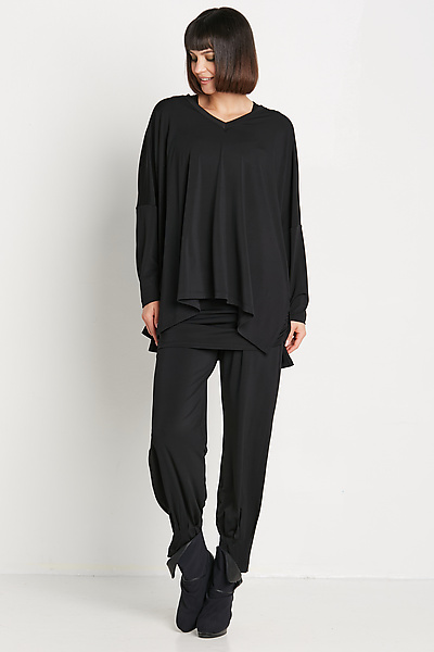 パーティードレス Deep V-Neck Knit Dress Aria Cable-Knit Dress | GUESS Factory