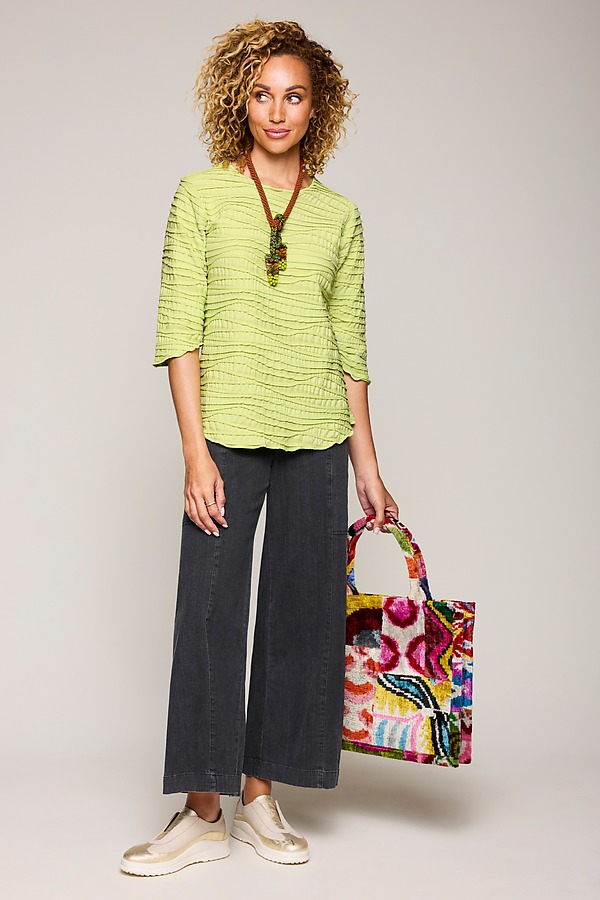 Fiore Classic Shirttail Top by Carol Turner (Knit Top