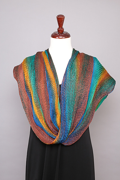 好きに Black Min and Wang Sharon by Scarf Shibori Zigzag Beige & 小物