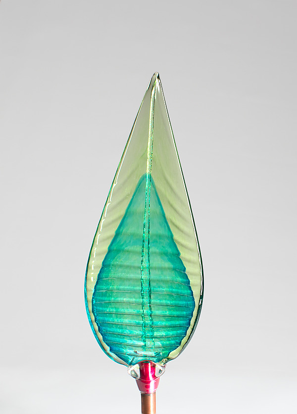 Luminous Leaf by April Wagner (Art Glass Sculpture) | Artful