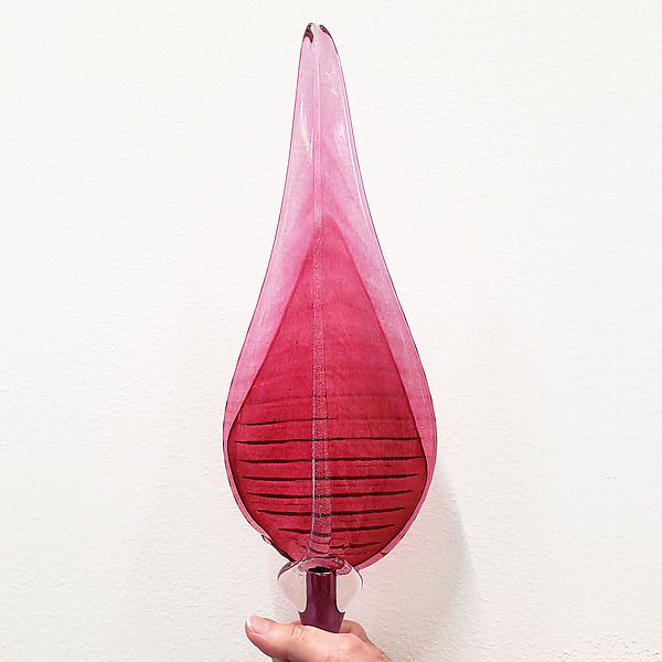 Luminous Leaf by April Wagner (Art Glass Sculpture) | Artful