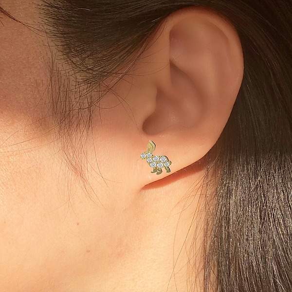 ☆TATIANA☆ Silver 925 Wink Bunny Earrings EC3135 MUSINSA | TATIANA (Silver 925) Wink Bunny Earrings EC3135